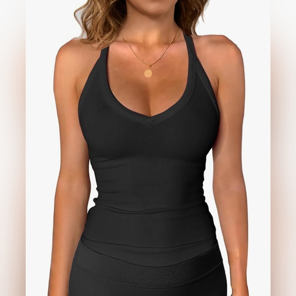 Jar of love Tops - BNWT Black Ribbed V-Neck Racerback Tank